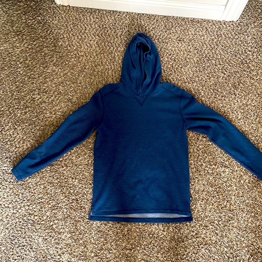 VINEYARD VINES BLUE SWEATSHIRT